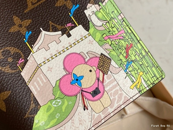 First bag VUITTON COVER LOUIS PASSPORT 0722